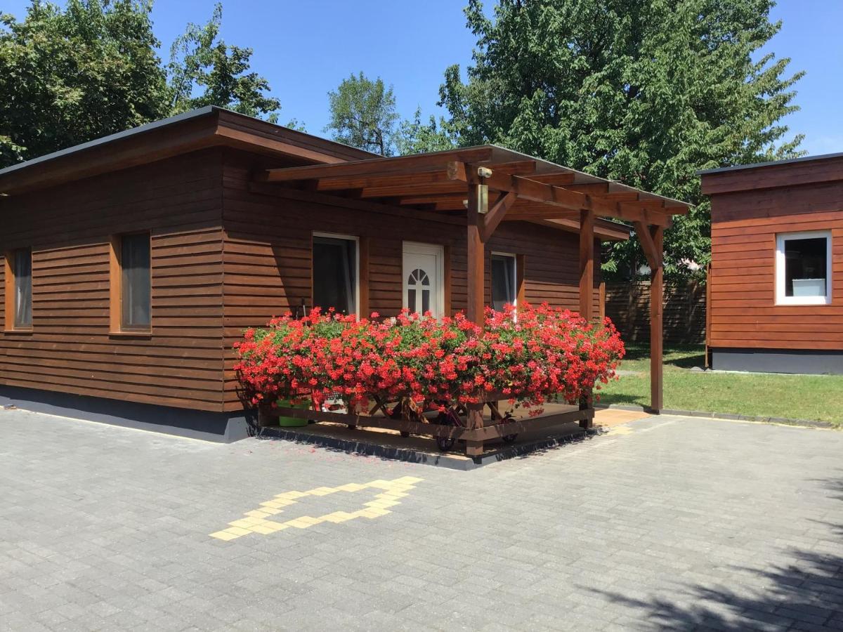 Dravecz Apartman Balatonlelle Εξωτερικό φωτογραφία