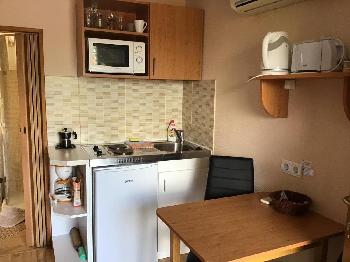 Dravecz Apartman Balatonlelle Εξωτερικό φωτογραφία