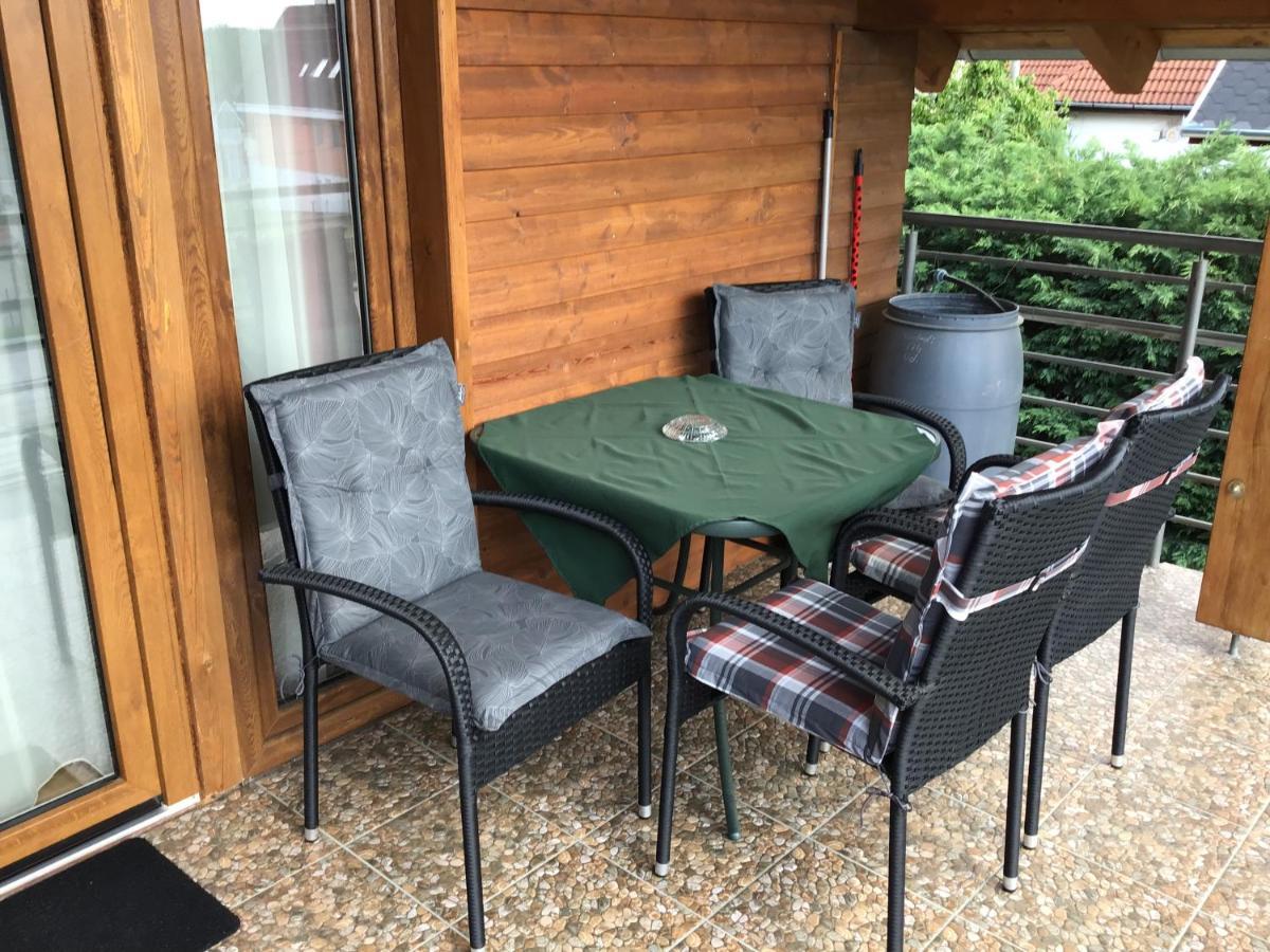Dravecz Apartman Balatonlelle Εξωτερικό φωτογραφία
