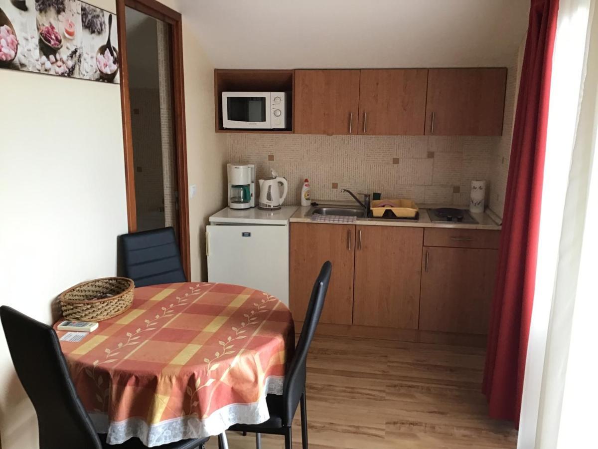 Dravecz Apartman Balatonlelle Εξωτερικό φωτογραφία