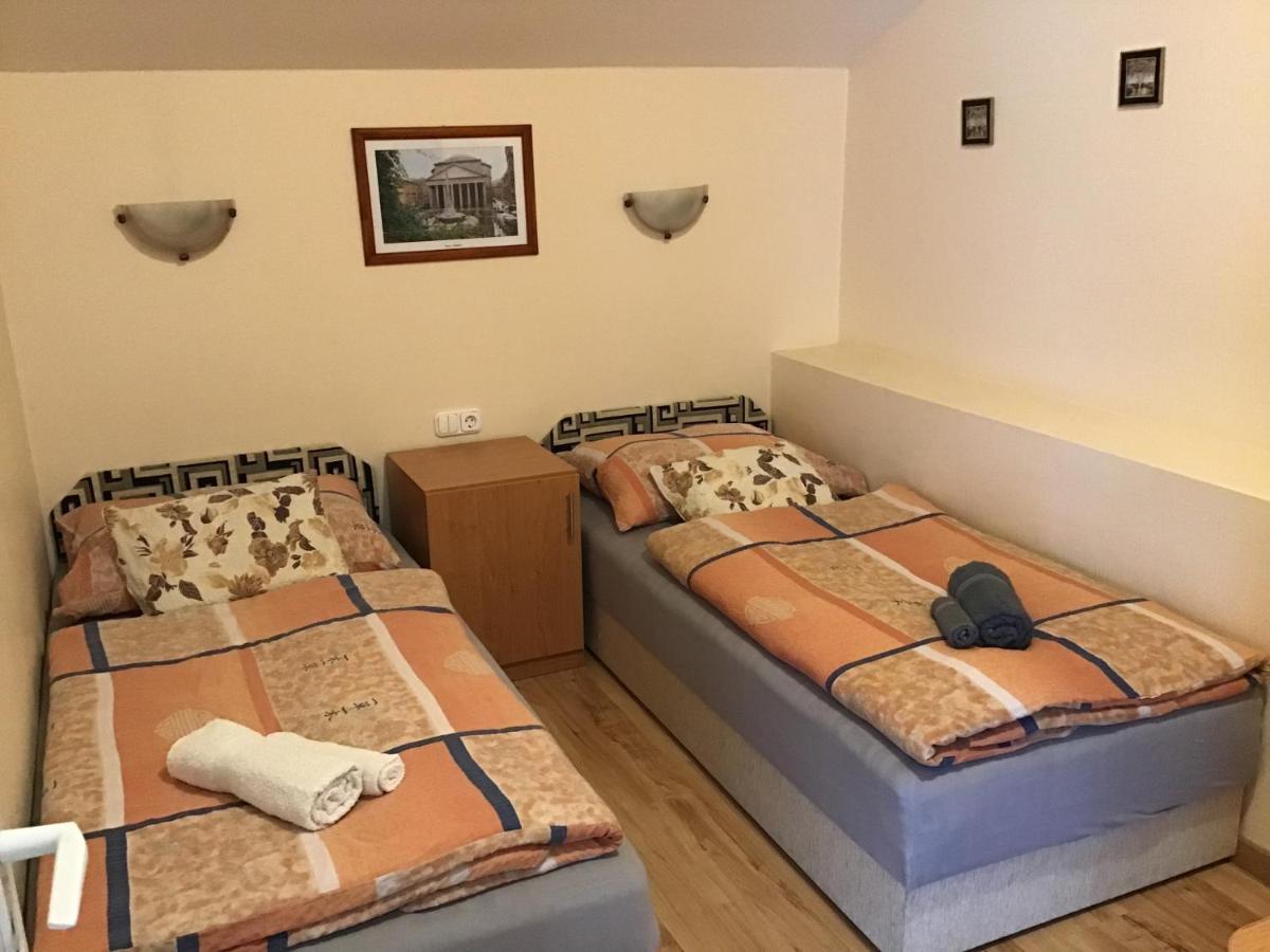 Dravecz Apartman Balatonlelle Εξωτερικό φωτογραφία