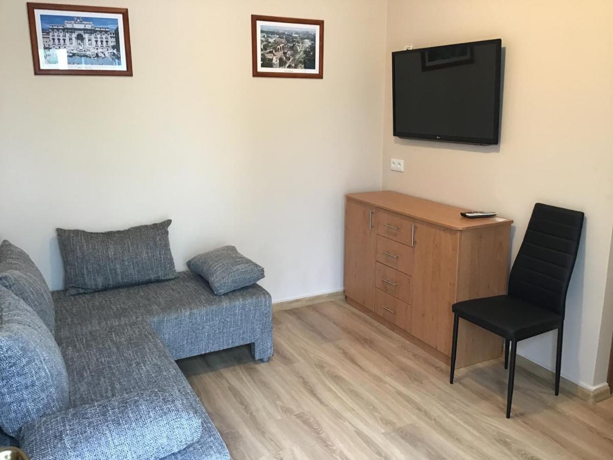 Dravecz Apartman Balatonlelle Εξωτερικό φωτογραφία